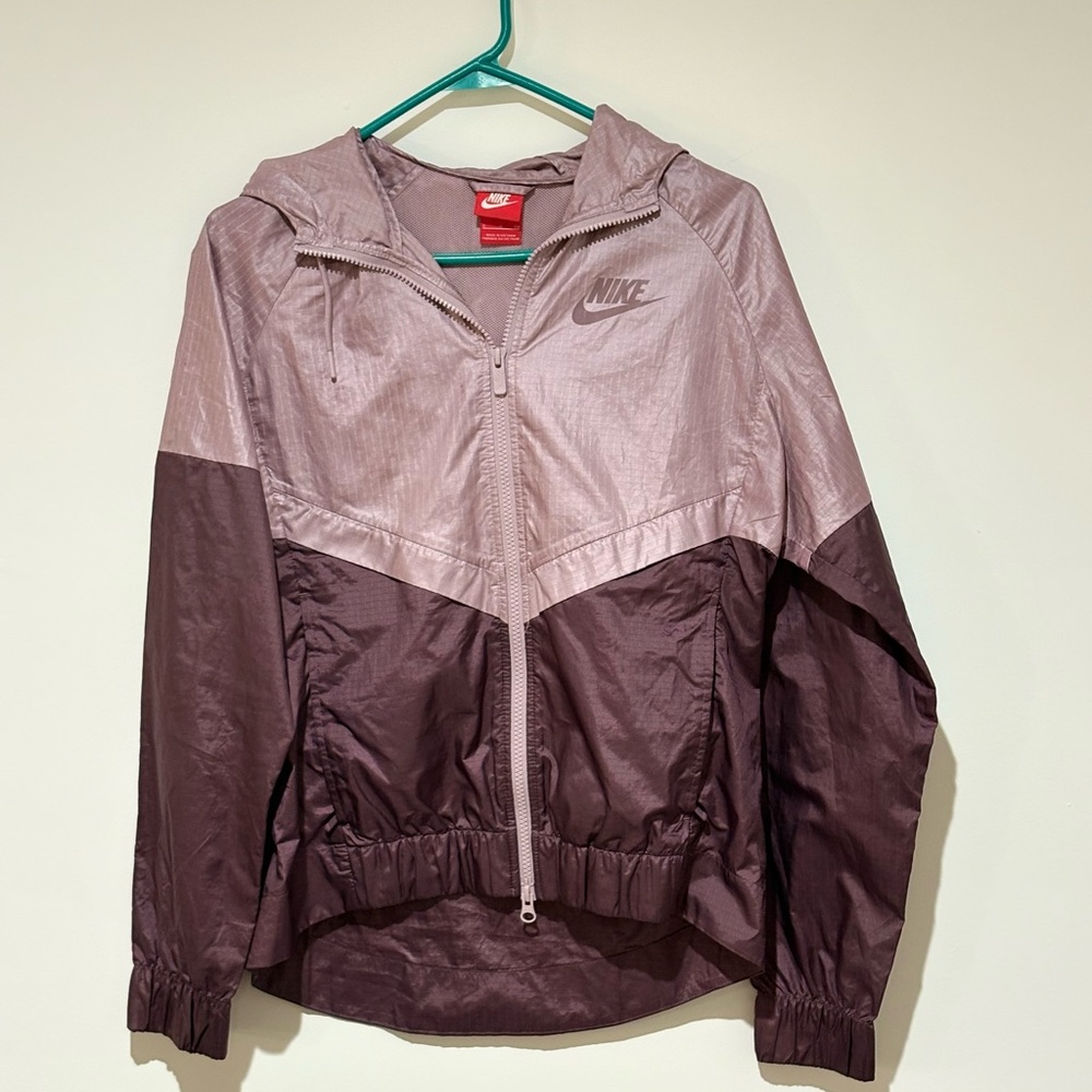 Nike Women's Purple Windbreaker Jacket